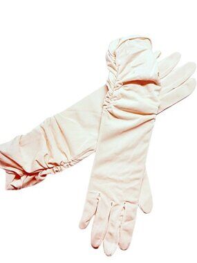 Vintage 1950s Pale Pink Shirred Gathered Above The Wrist Longer Length Gloves
